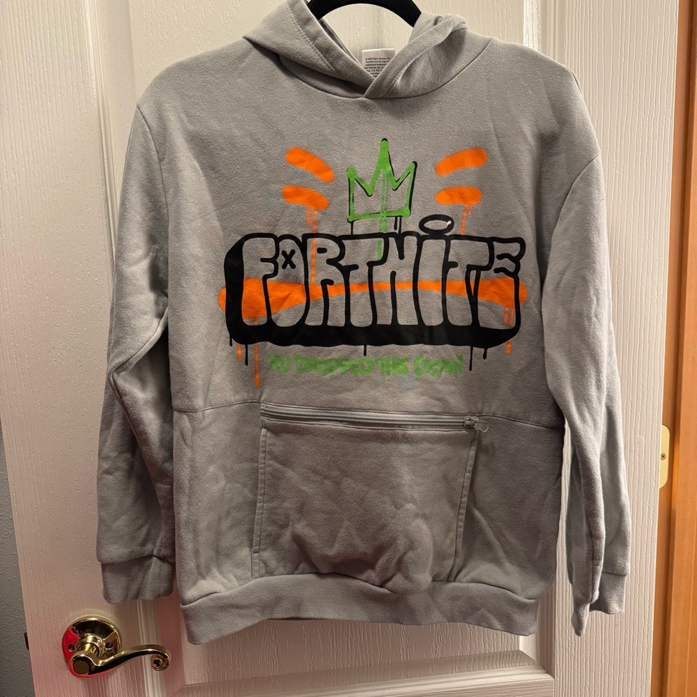 Fortnite Kids Hoodie Gray Graphic Sweatshirt Gamer Boys Size 14/16